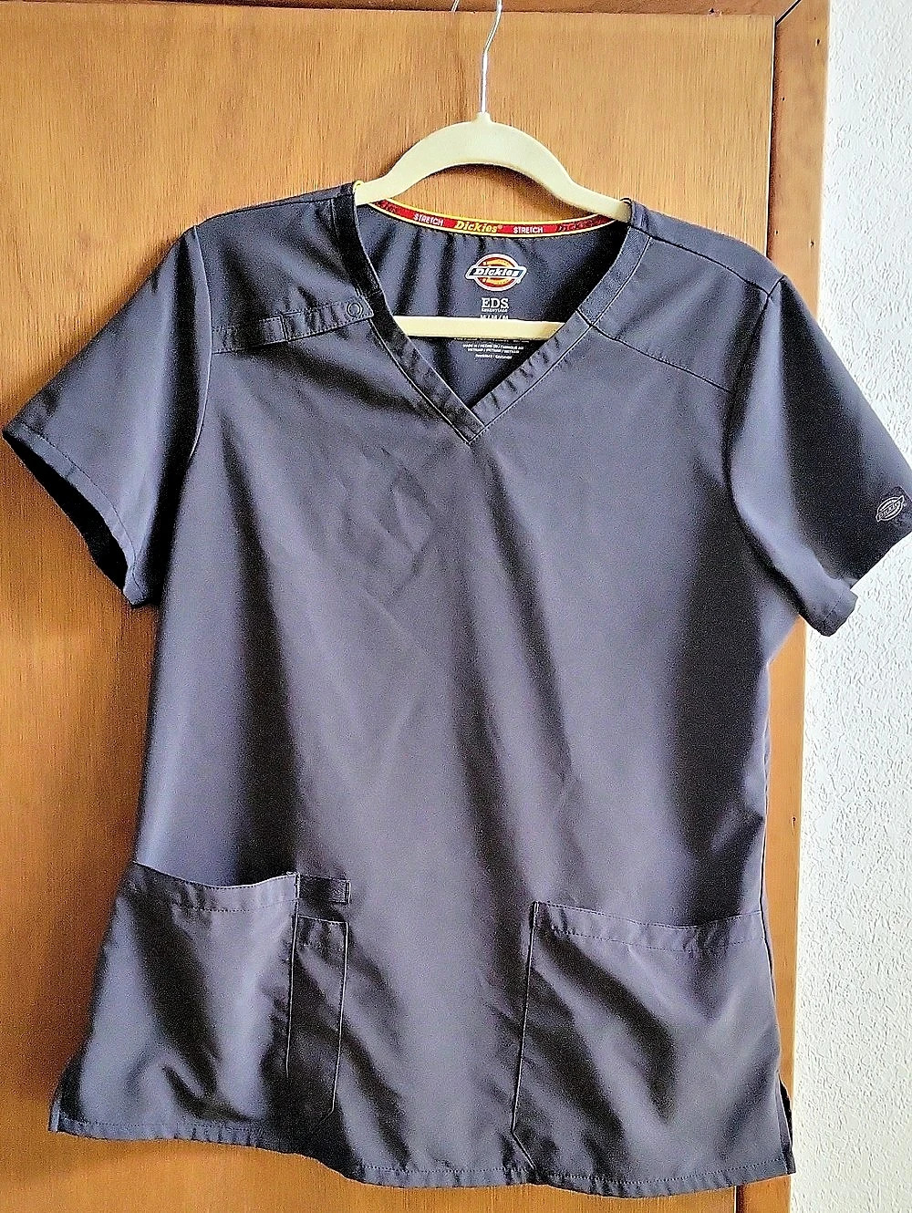 Dickies EDS Essentials V-Neck Scrub Top Scrub Top Gray Medium